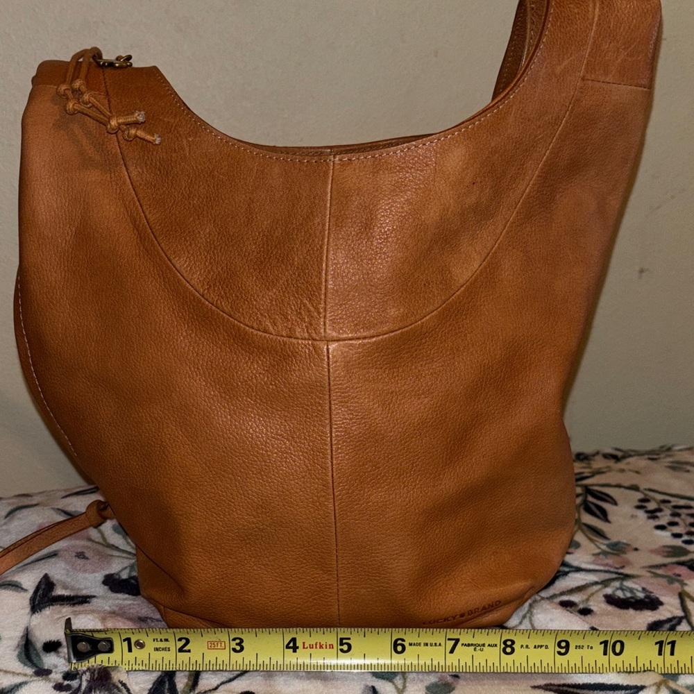 Lucky Brand  Tan Leather Women's Bag 🍀